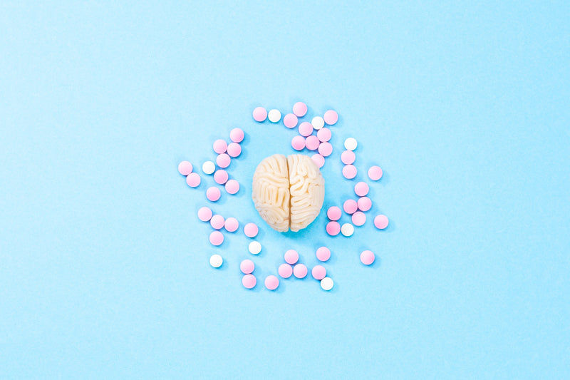 Psycholoog overlegt met arts over medicatiegebruik bij depressie en ADHD